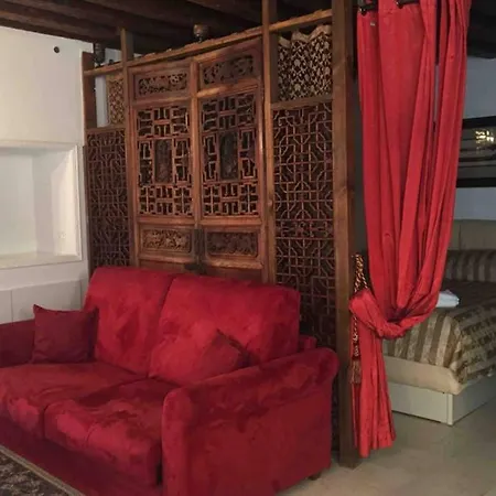 Romantic Studio In The Heart Of