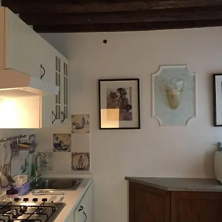 Romantic Studio In The Heart Of דירה ונציה