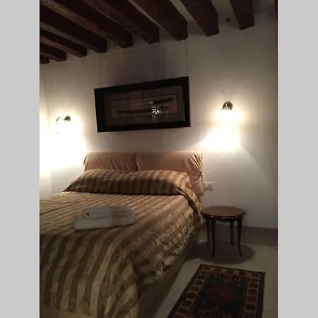公寓 Romantic Studio In The Heart Of *